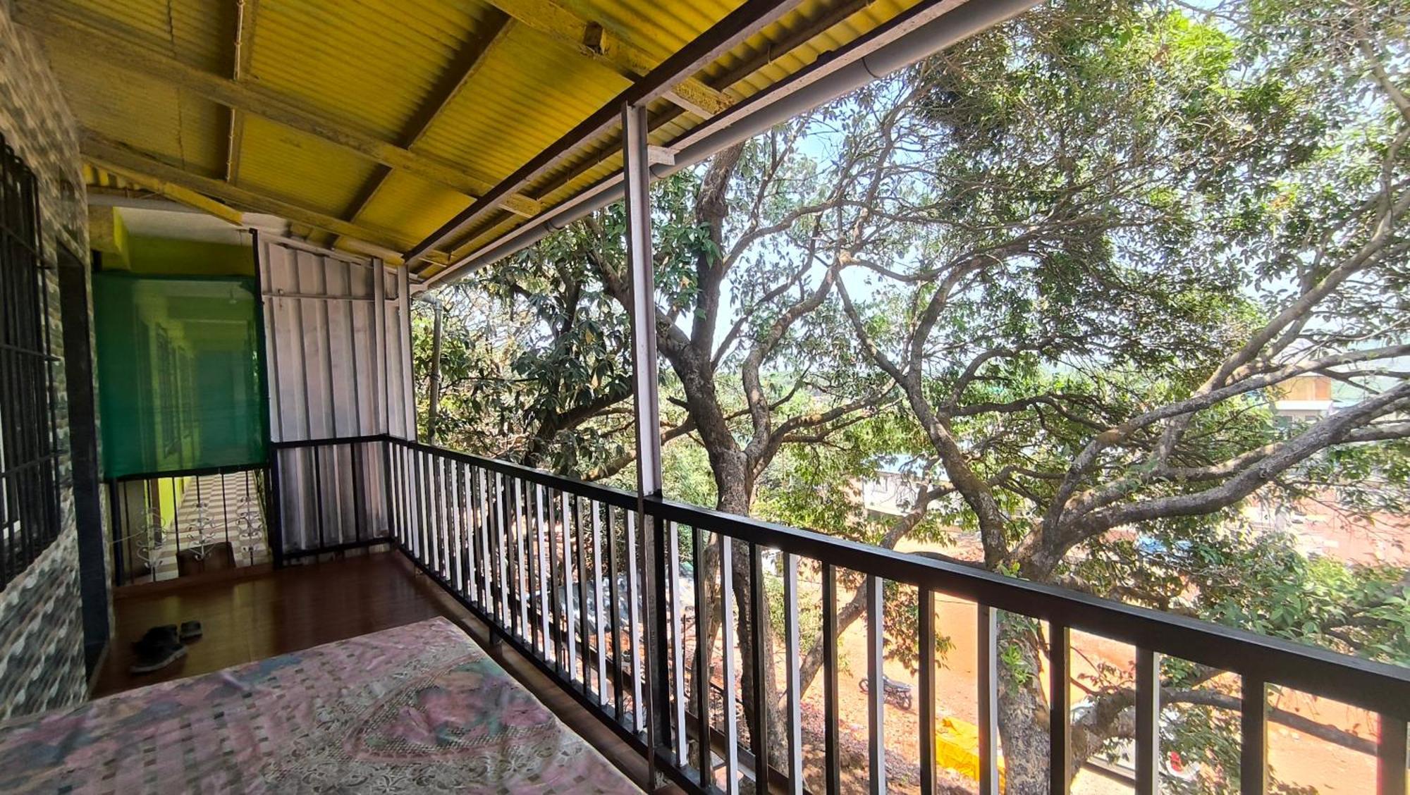 Hilltop Cottage 马哈巴莱斯赫瓦尔 外观 照片
